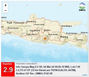 Info Gempa Mag:2.9, 04-Mei-24 08:06:39 WIB, Lok:7.98 LS,111.67 BT (12 km BaratLaut TRENGGALEK-JATIM), Kedlmn:127 Km ::BMKG-PGR VII