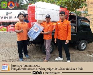 09 Agustus 2024. Badan penanggulangan Bencana Daerah (BPBD) Kabupaten Trenggalek mendistribusikan bantuan berupa tandon air dan jerigen untuk Desa Dermosari Kec. Tugu dan Desa Sukokidul Kec. Pule