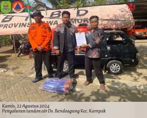 22-08-2024. Kamis. BPBD Kabupaten Trenggalek memberikan bantuan tandon air untuk Desa Bendoagung Kec. Kampak