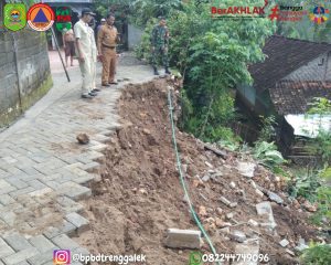 Minggu,15 Desember 2024. TERJADI TANAH LONGSOR DESA KAYEN KECAMATAN KARANGAN