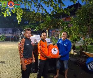 Kamis, 5 Juni 2025 BPBD menyerahkan bantuan melalui pemerintah Ds. Tasikmadu Kec. Watulimo