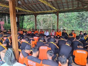 Minggu, 24 Agustus 2025 BPBD Kabupaten Trenggalek mengambil peran penting dalam acara pertemuan rutin yang diselenggarakan oleh Pengurus dan Anggota SENKOM Mitra Polri se-Kabupaten Trenggalek