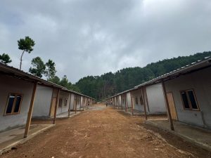 Selasa, 21 Oktober 2025, menjadi momen penting bagi pemulihan korban bencana tanah gerak di Desa Ngrandu, Kecamatan Suruh