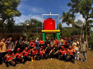 Kamis,12 Februari 2026 telah dilaksanakan kegiatan Penyaluran Bantuan Program Penyediaan Sumber Air Bersih oleh BAZNAS Kabupaten Trenggalek bekerja sama dengan Maybank Finance di Dusun Secang, Desa Pogalan, Kecamatan Pogalan.